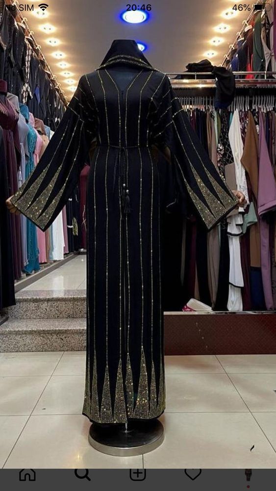 1636215982-al-madina-burqa-store-3.jpg