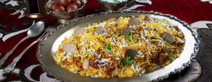 1627303317-behrouz-briyani-3.jpg