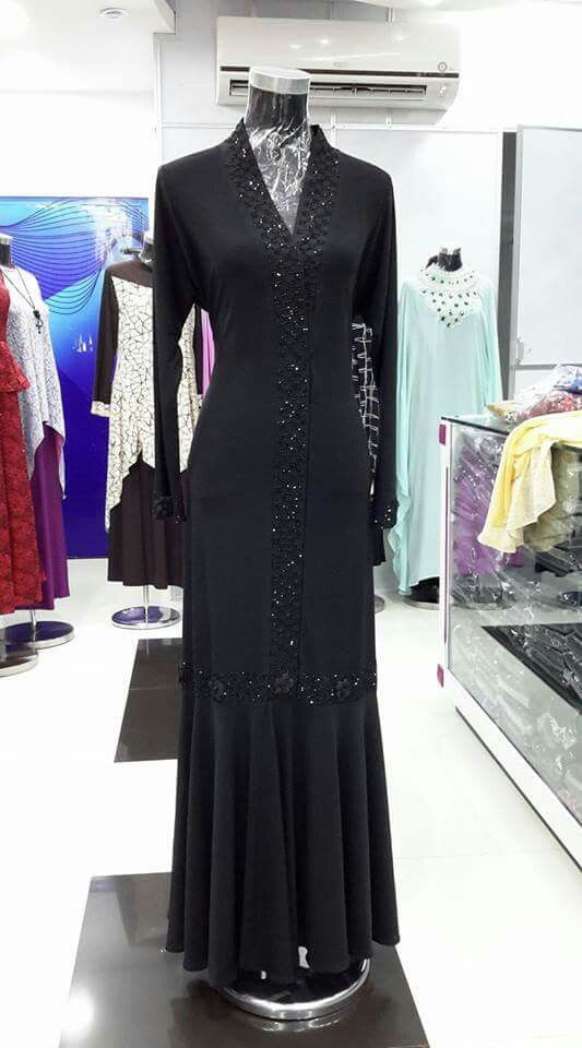 1636291097-emirates-abaya.jpg