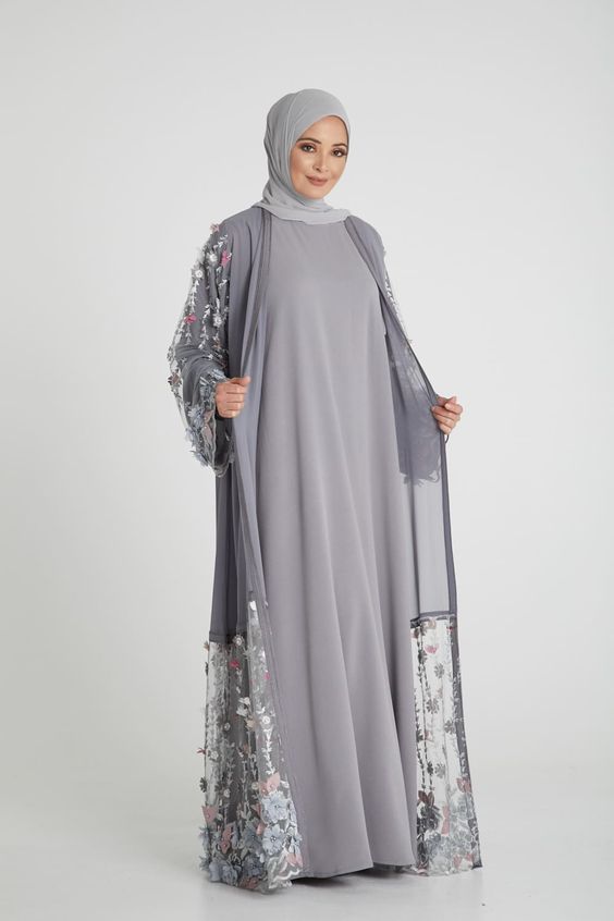 1636487221-khaleej-abaya-botiq-2.jpg